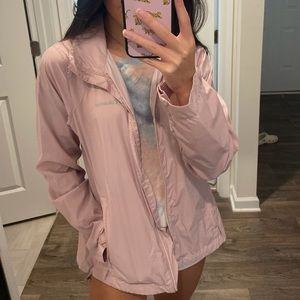 COLUMBIA WINDBREAKER